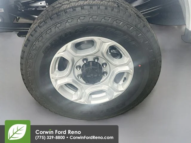 New 2026 Avalanche Ford XLT image 30