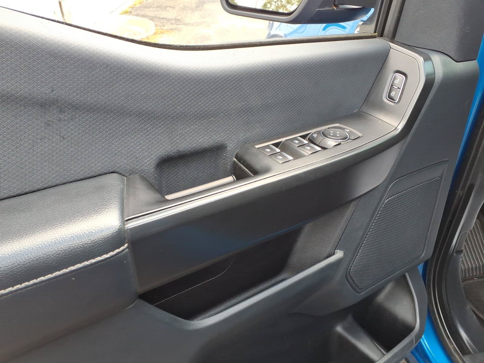Used 2021 Velocity Blue Metallic Ford XL image 13