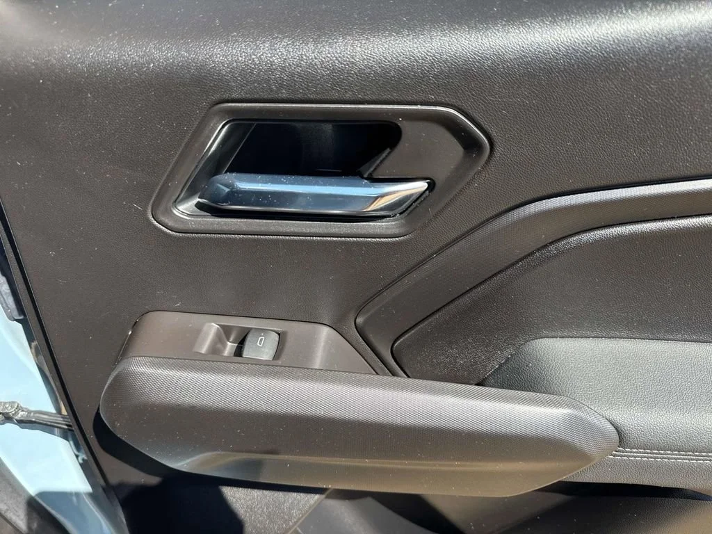 2026 Chevrolet Colorado LT - Photo 21