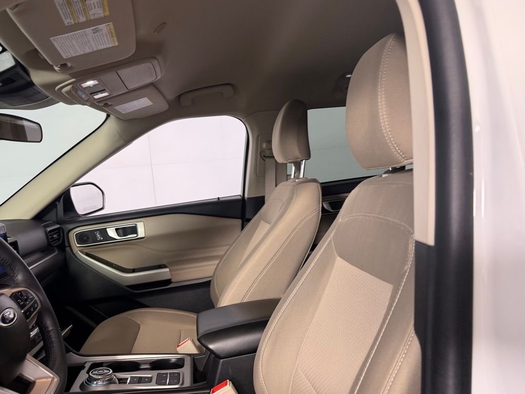 Used 2023 White Ford XLT image 20