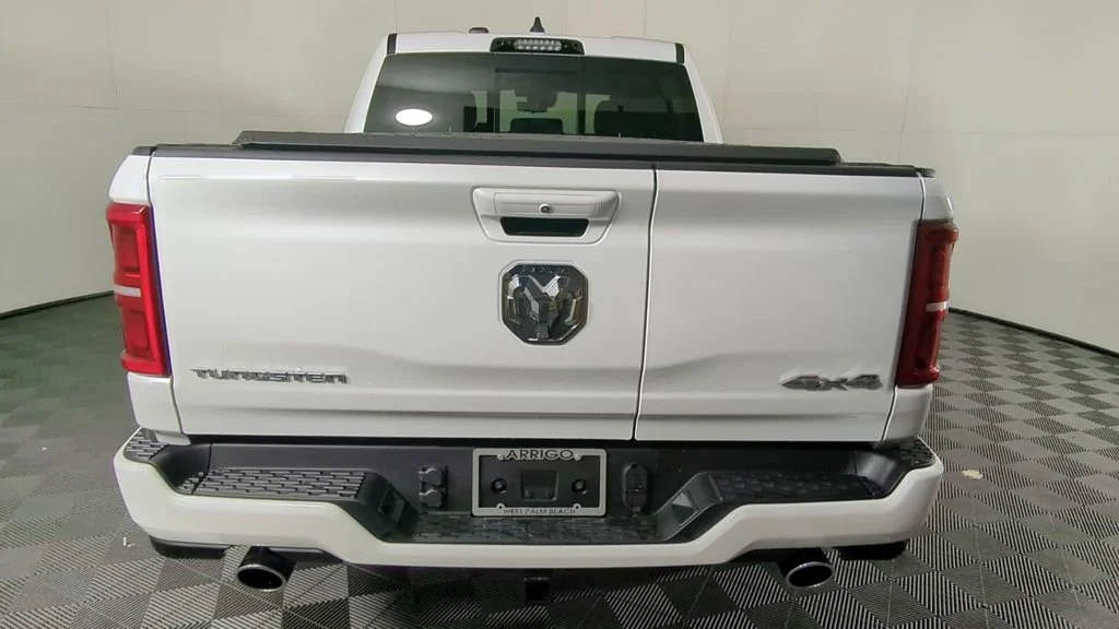 New 2026 Ivory White Tri-Coat Pearl-Coat Exterior Paint RAM Tungsten image 6