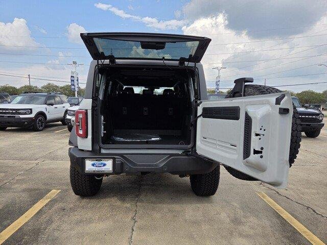 New 2026 Avalanche Gray Ford Outer Banks® image 29