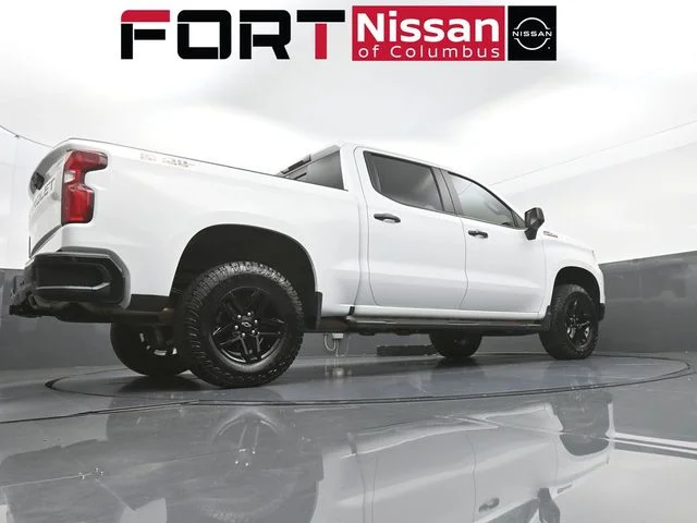 Used 2022 White Chevrolet LT Trail Boss image 37