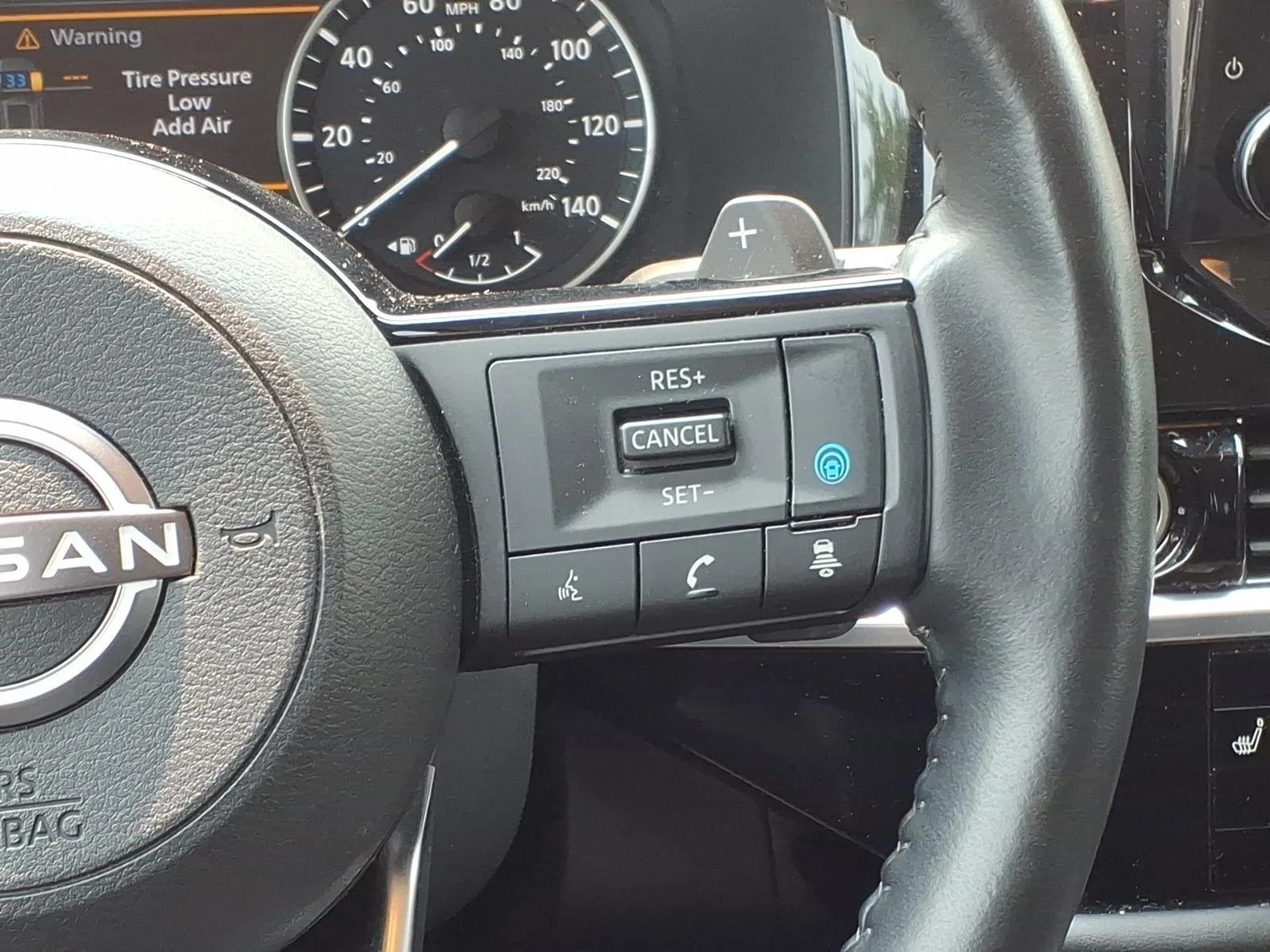 Used 2024 Scarlet Ember Nissan SL image 15