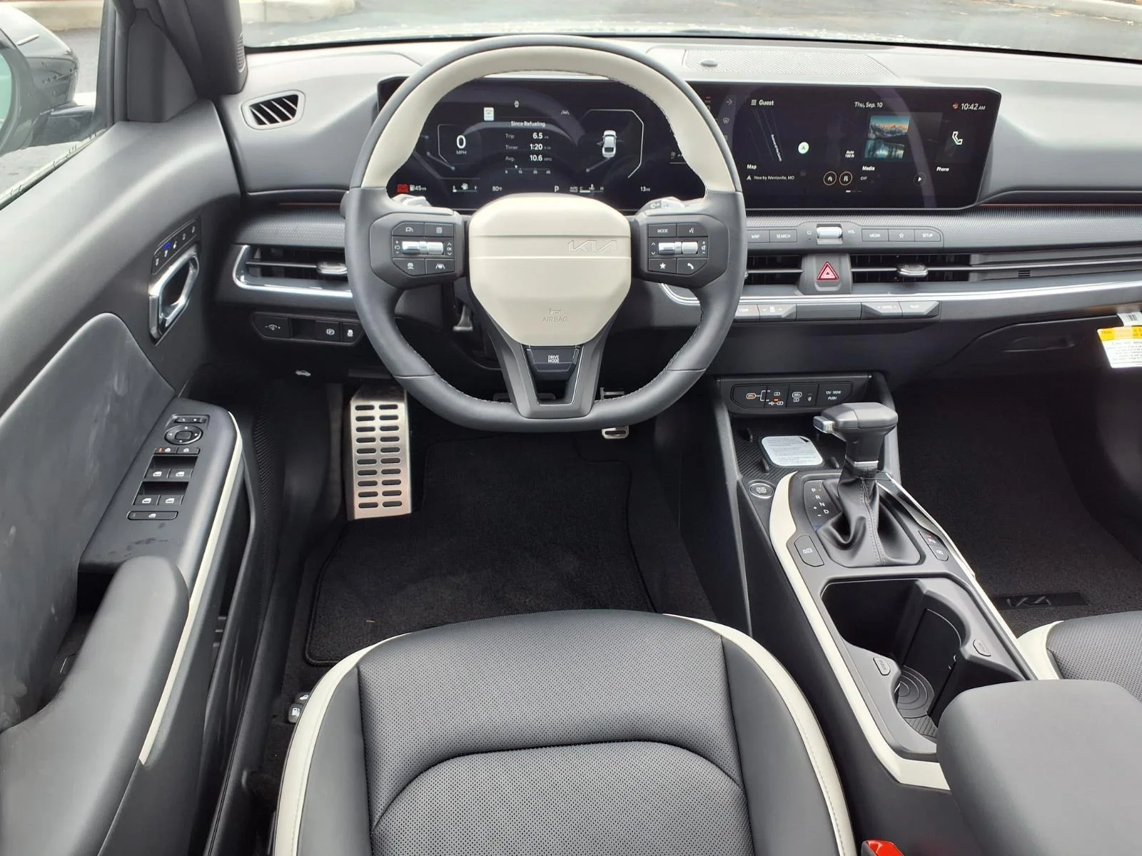 New 2026 Steel Gray Kia GT-Line Turbo image 8