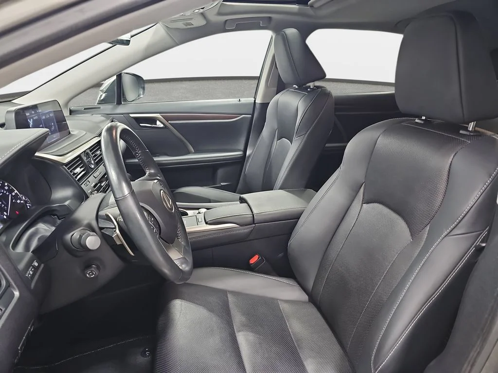Used 2022 ATOMIC SILVER Lexus 450h image 17