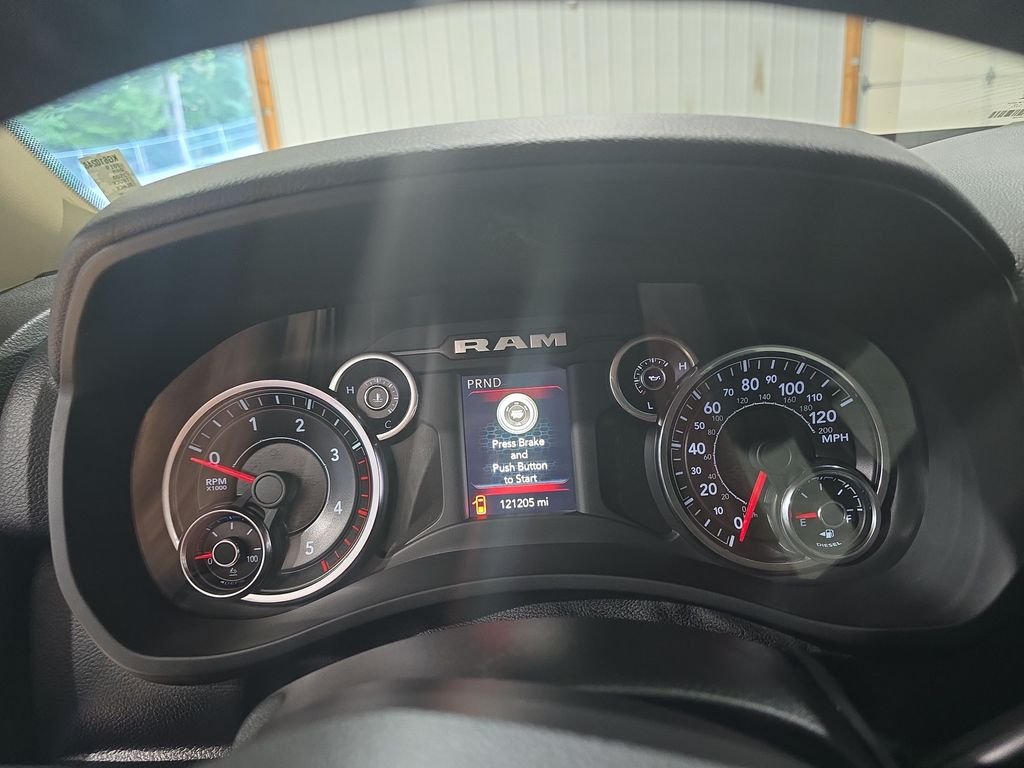 Used 2019 Black Ram Big Horn image 17