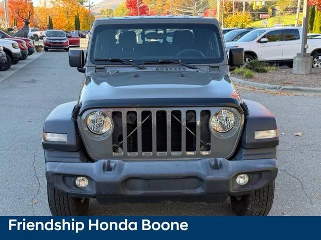 Used 2020 Gray Jeep Sport image 2
