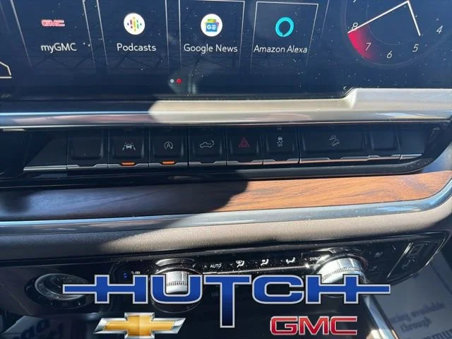 Used 2023 Summit White GMC SLT image 39