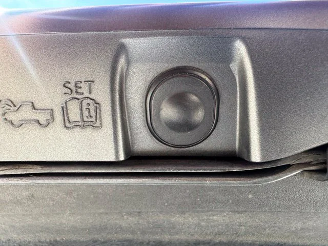 Used 2022 Blue Ford Lariat image 16