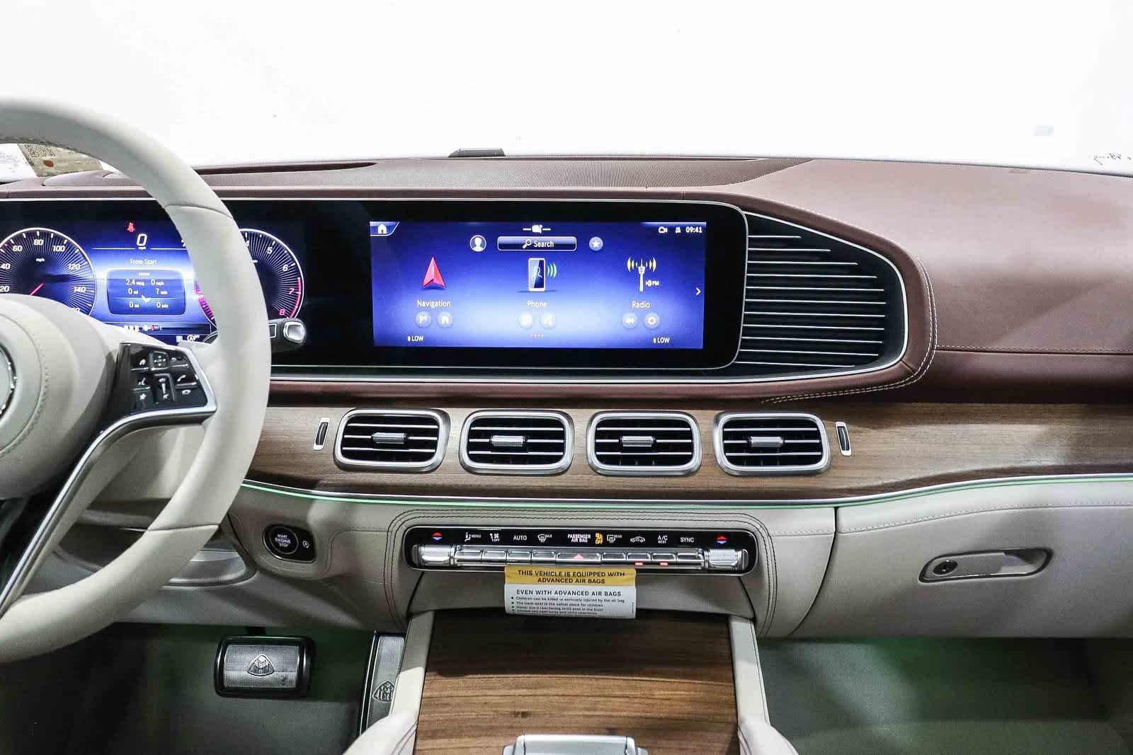 New 2026 MANUFAKTUR Mystic Blue Metallic Mercedes-Benz Maybach GLS 600 image 15