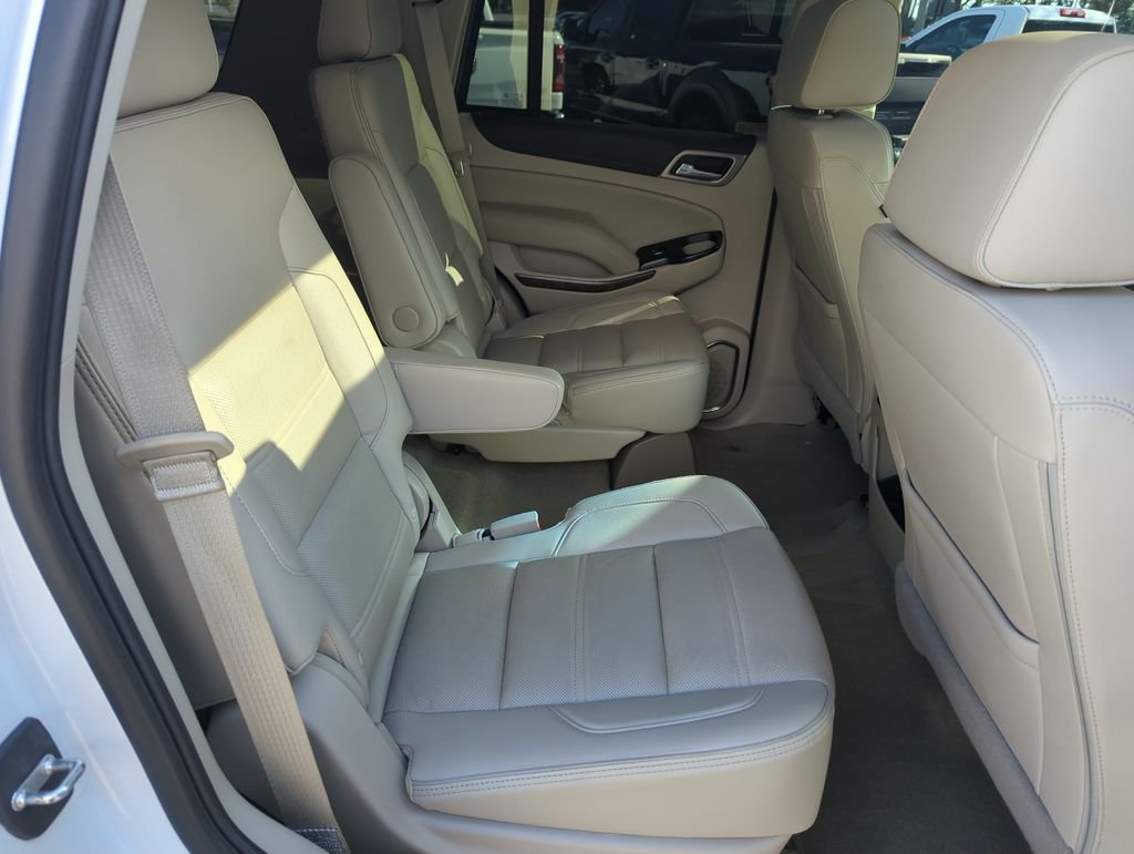 Used 2019 White GMC Denali image 34