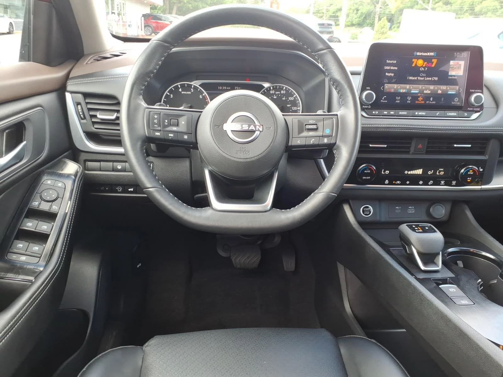 Certified Used 2023 Scarlet Ember Tintcoat Nissan SV image 14