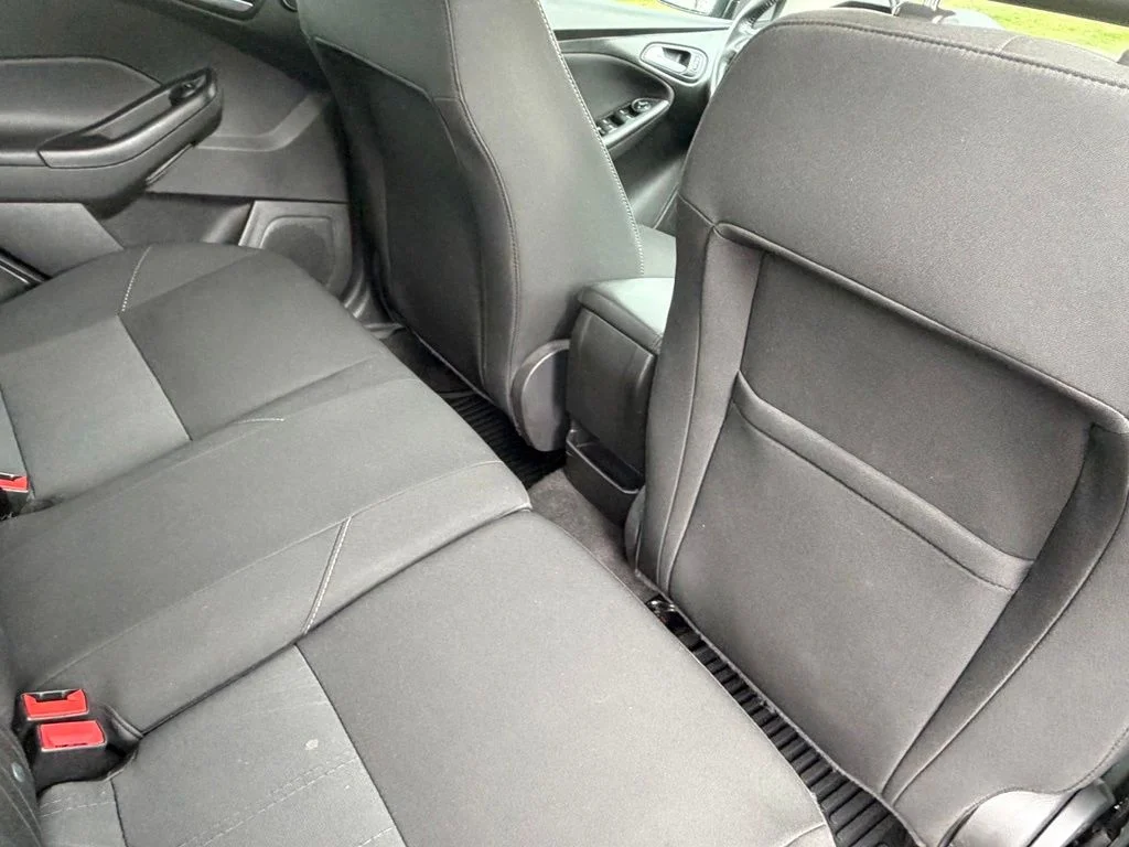 Used 2018 Red Ford SEL image 37