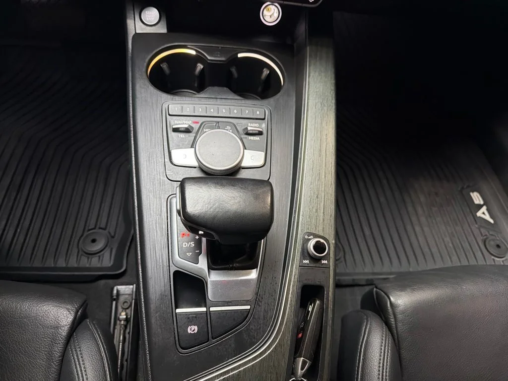 Used 2018 Moonlight Blue Metallic Audi 2.0T Premium Plus image 18