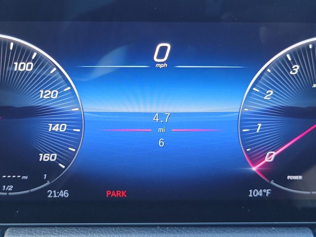 New 2026 Polar White Mercedes-Benz GLA 250 image 23
