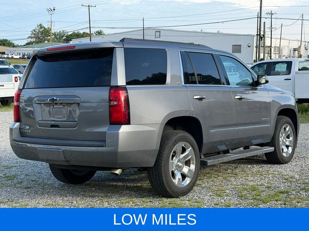 Used 2018 Gray Chevrolet LT image 5