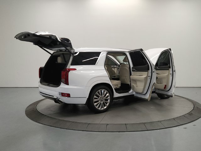 Used 2020 White Hyundai Limited image 13