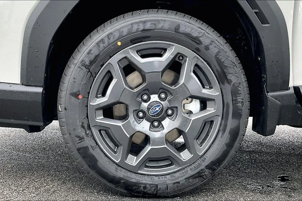 New 2026 CRYSTAL WHITE PEARL Subaru Premium image 15