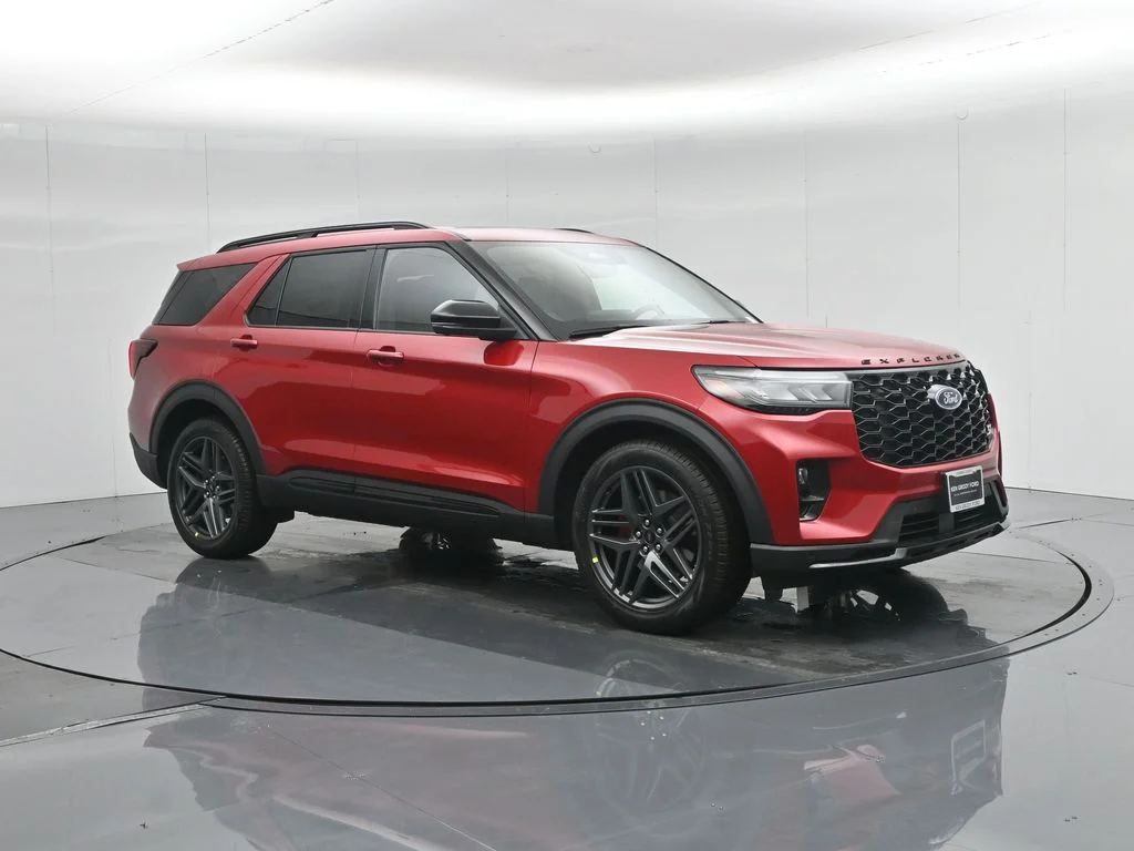 New 2026 Rapid Red Metallic Tinted Clearcoat Ford ST image 31