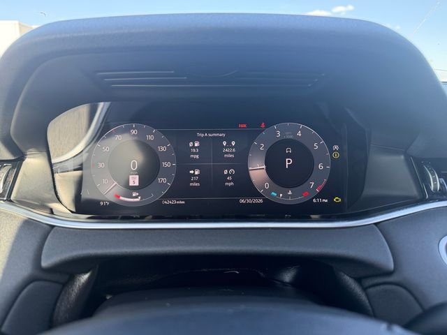 Certified Used 2023 Gray Land Rover SE image 14