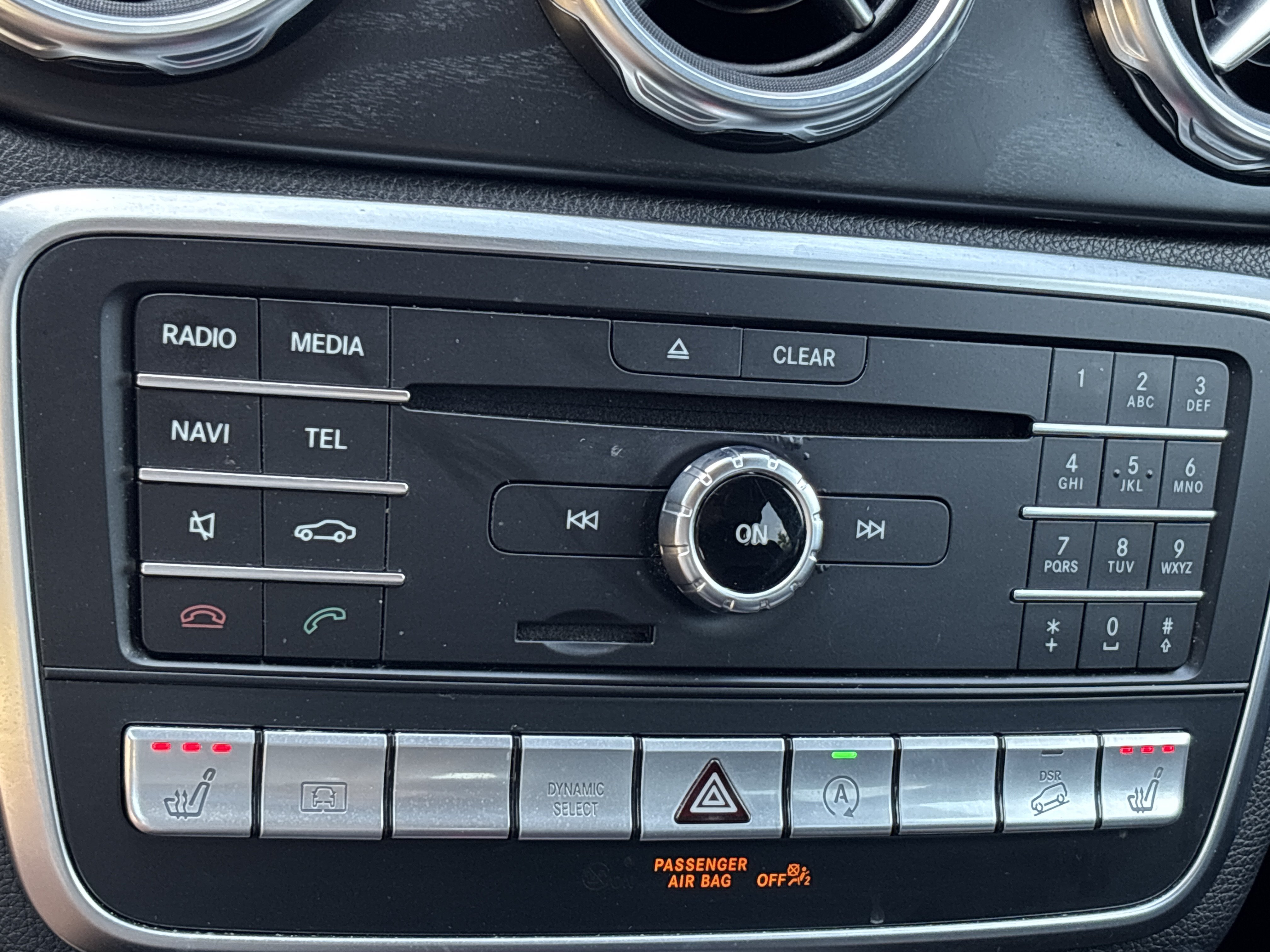 Used 2019 Cosmos Black Metallic Mercedes-Benz GLA 250 4Matic image 34