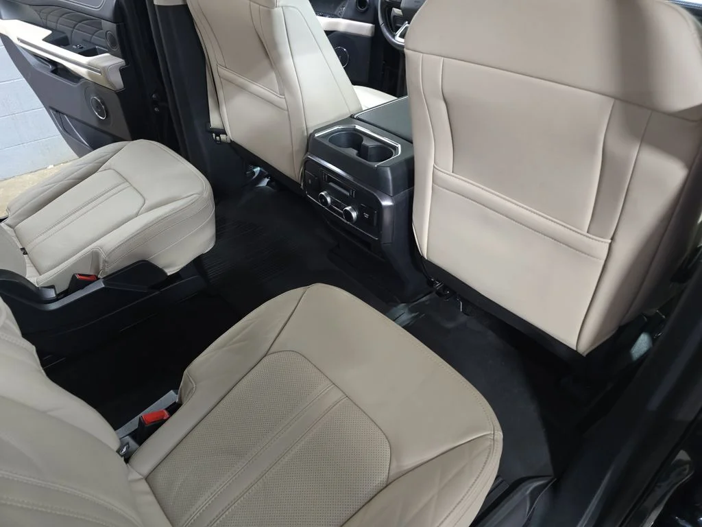 Used 2022 Stone Blue Metallic Ford Platinum image 13
