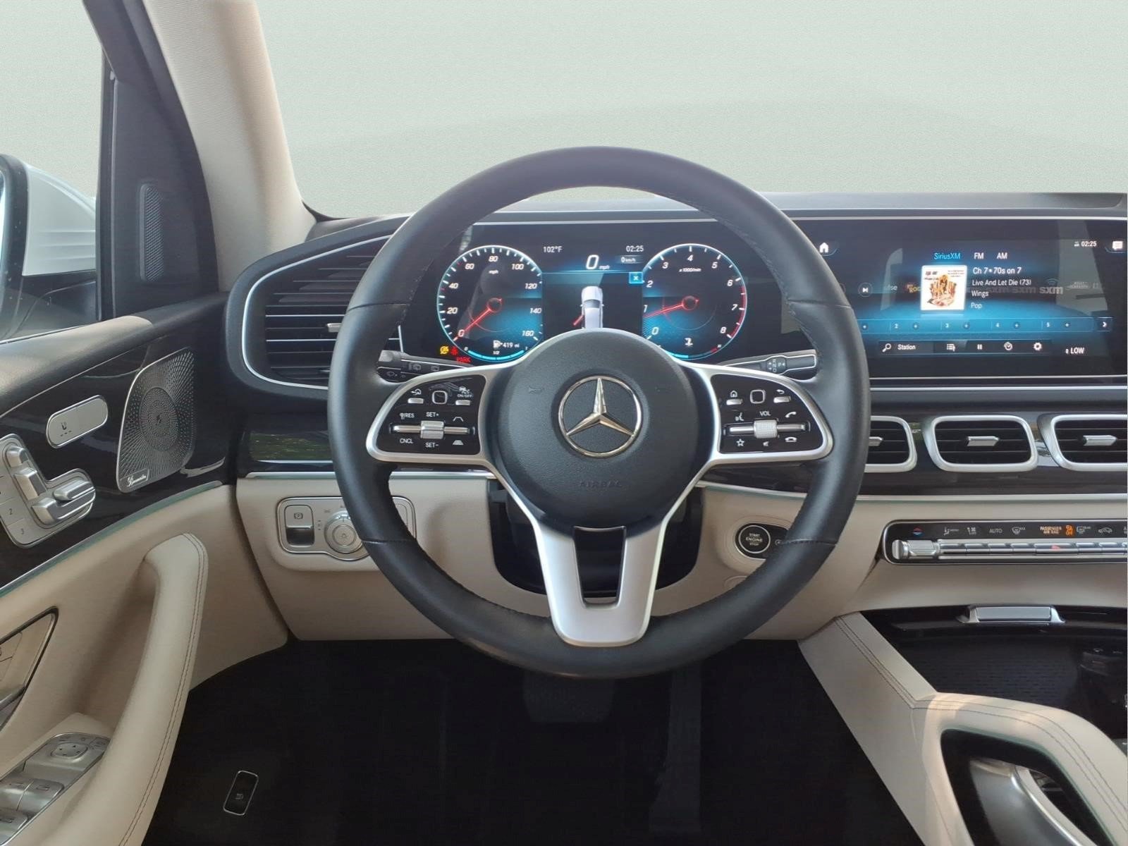 Certified Used 2022 Polar White Mercedes-Benz GLE 350 4MATIC® SUV image 13