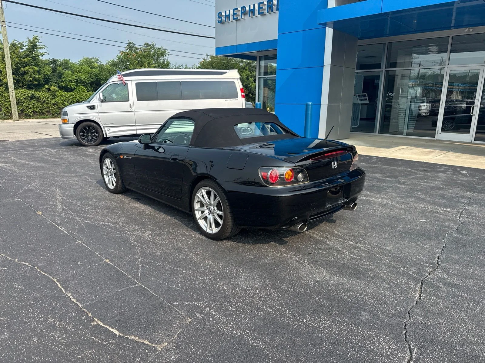 Used 2005  Honda Base image 5