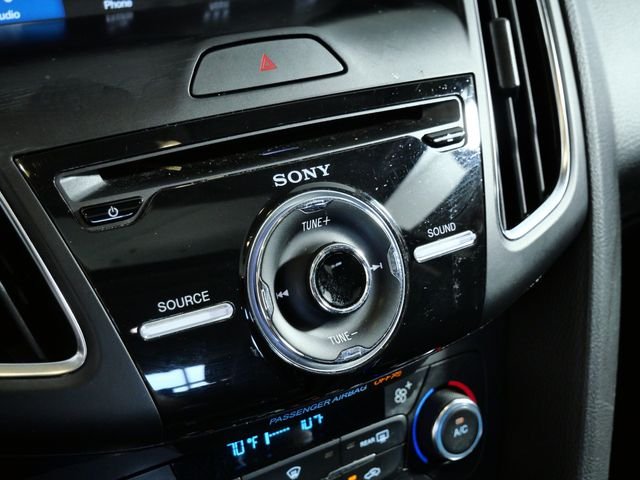 Used 2017 Blue Ford SEL image 20