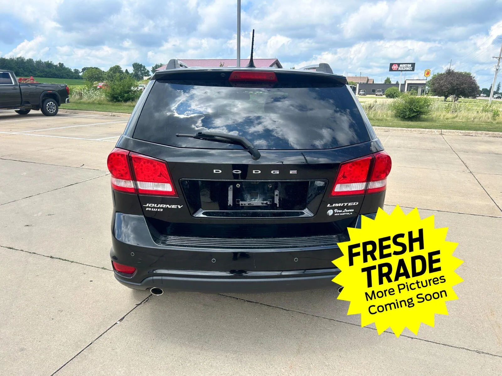 Used 2014 Dodge Journey Limited with VIN 3C4PDDDG8ET236116 for sale in Charles City, IA