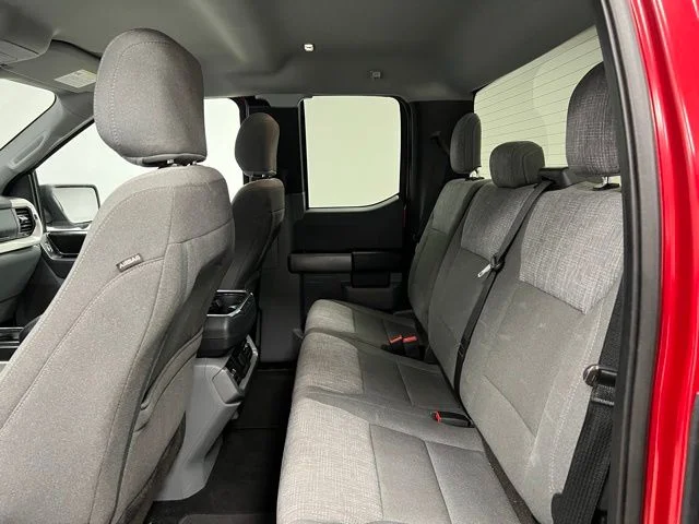 Used 2021 Red Ford XLT image 45