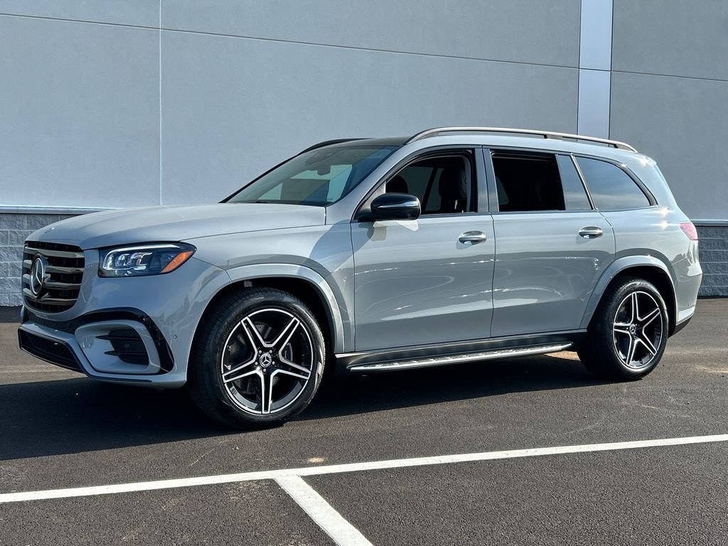 New 2026 MANUFAKTUR Alpine Grey Mercedes-Benz GLS 450 image 1