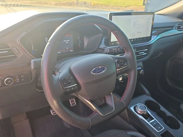 Used 2023 White Ford ST-Line Select image 17