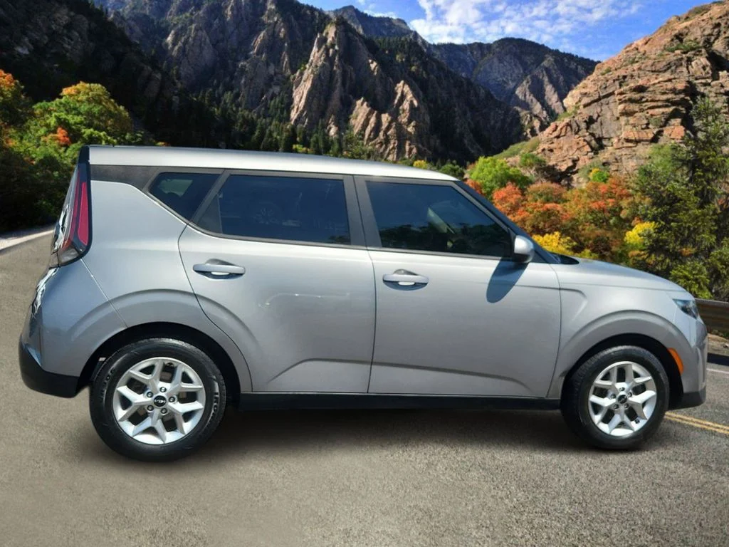 Used 2023 Gray Kia LX image 2