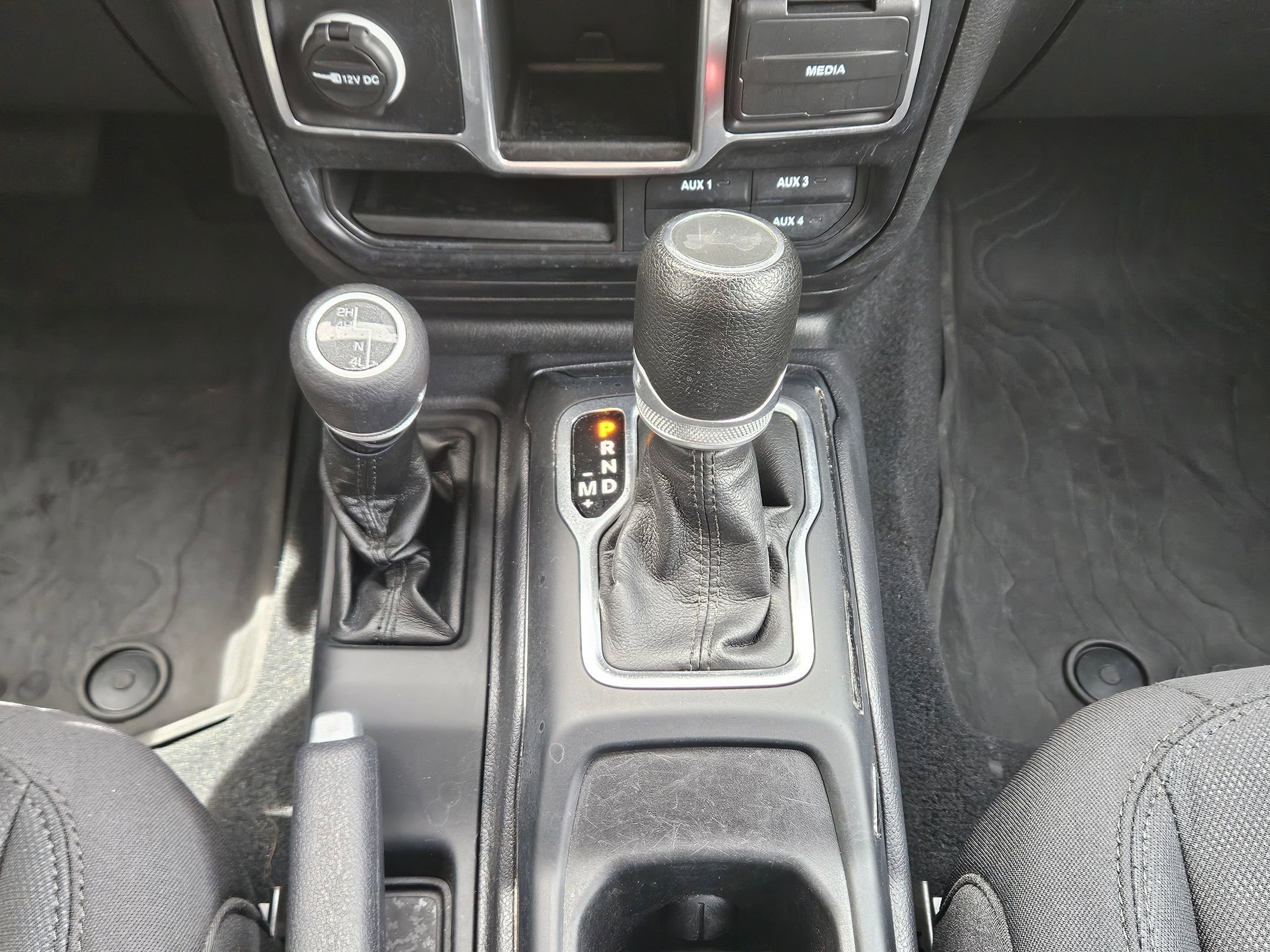 Used 2022 Bright White Clearcoat Jeep Unlimited Willys Sport image 13