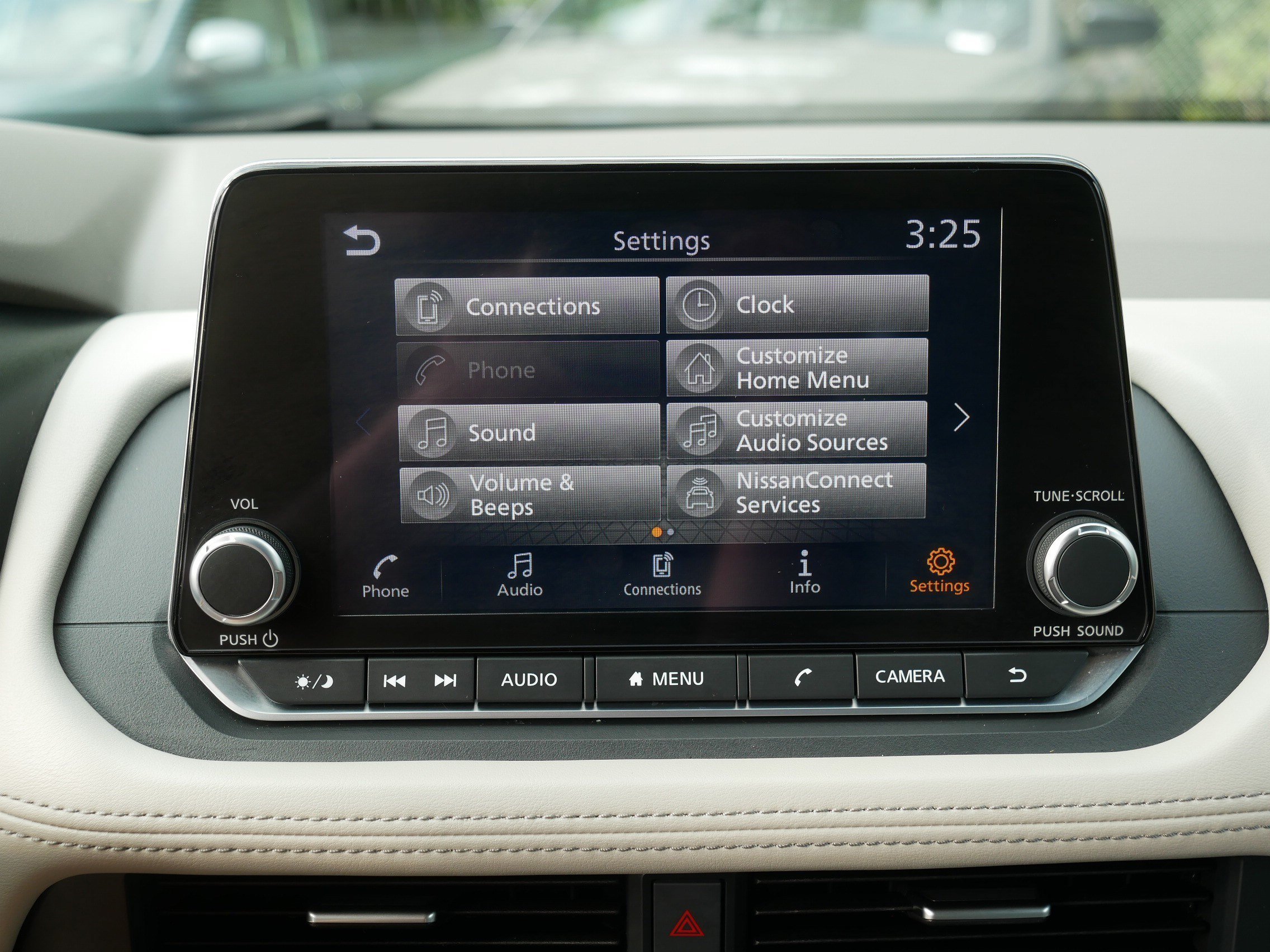 Certified Used 2023 Pearl White Tricoat Nissan SV image 30