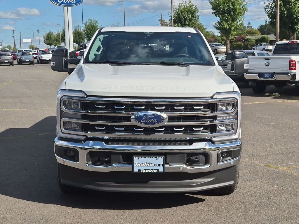 New 2026 Oxford White Ford F-250® Lariat® image 9