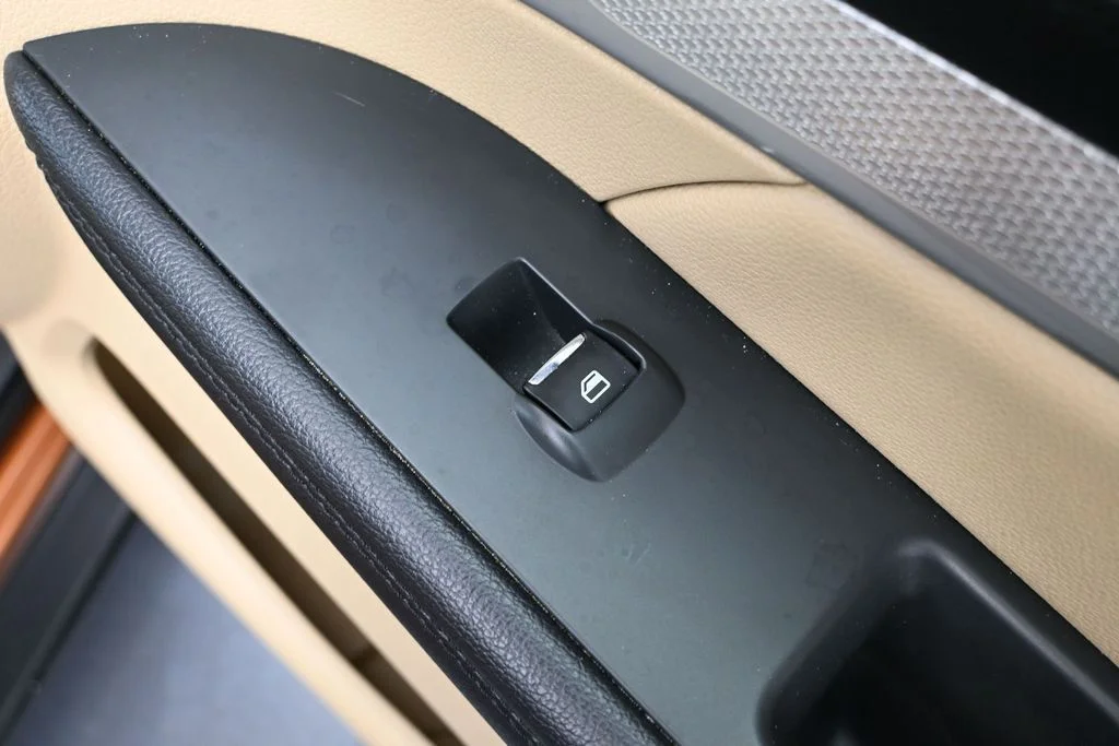 Used 2017 Red Ford XLT image 53