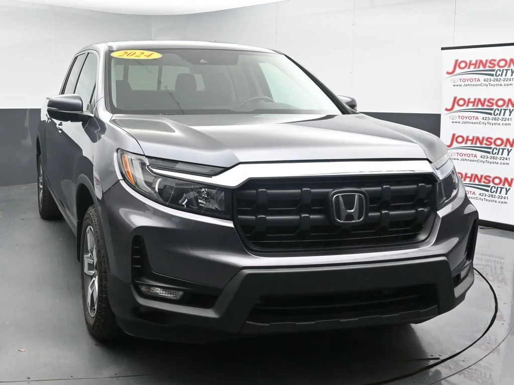 Used 2024  Honda RTL image 3