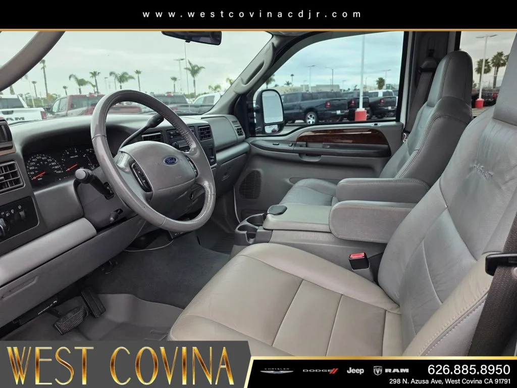Used 2004  Ford Lariat image 33