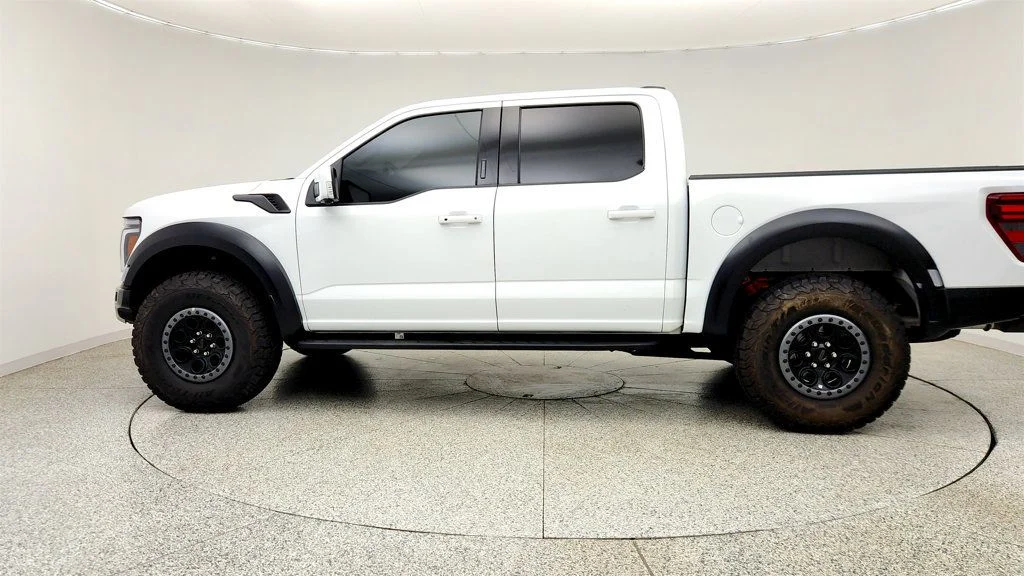 Used 2024 Oxford White Ford Raptor 4WD SuperCrew 5.5