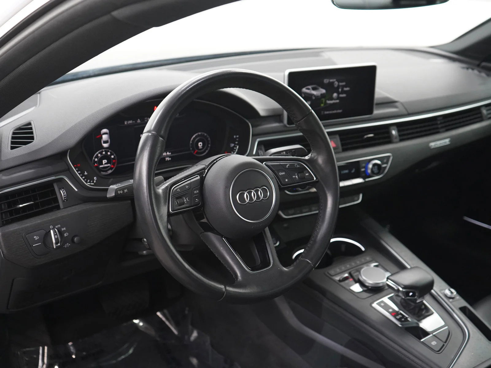 Used 2019 Manhattan Gray Metallic Audi 2.0T Premium Plus image 15