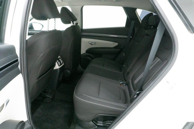 Used 2024 White Pearl Hyundai Blue image 22
