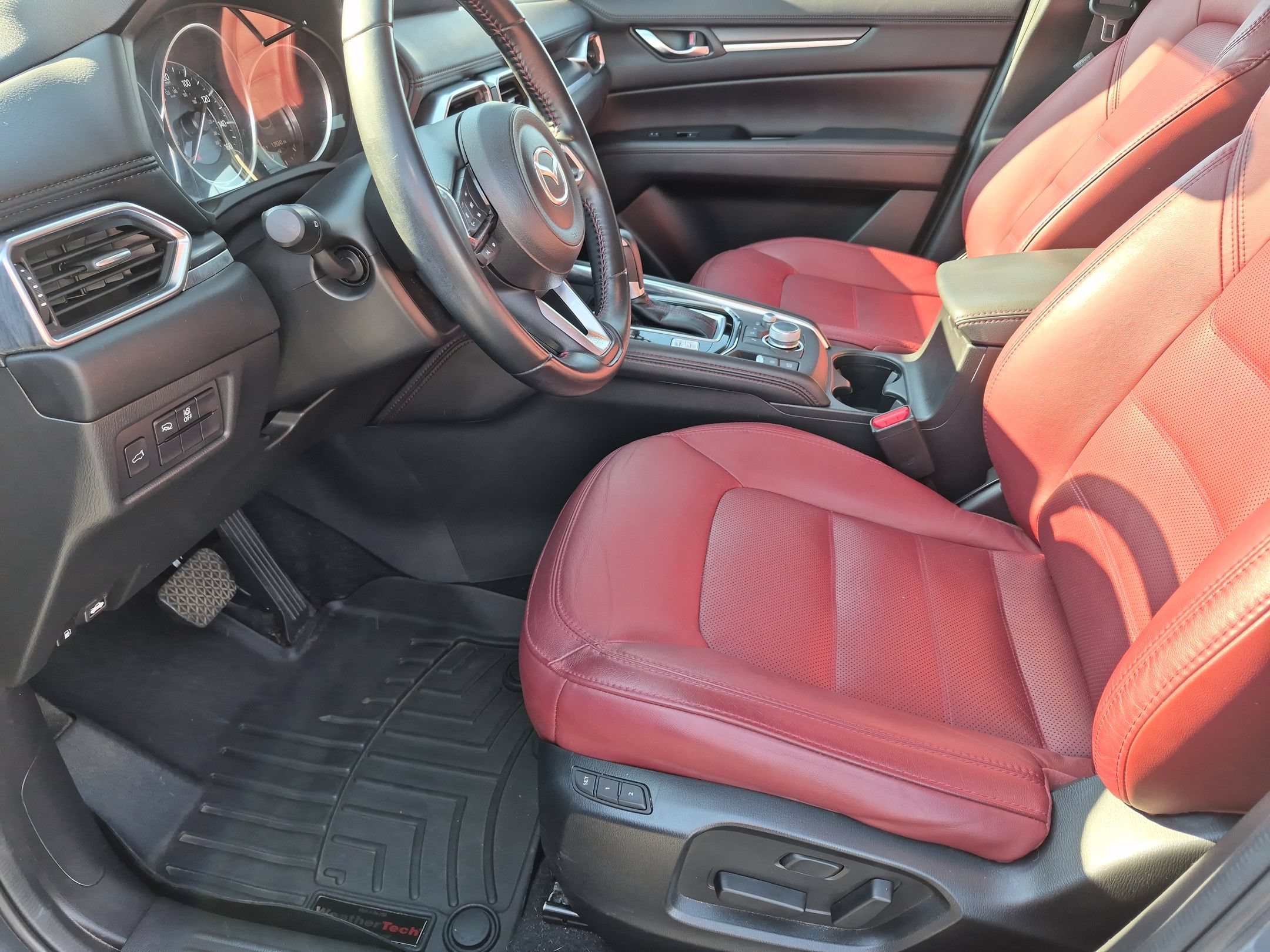 Used 2021 Polymetal Gray Mazda Carbon Edition image 15
