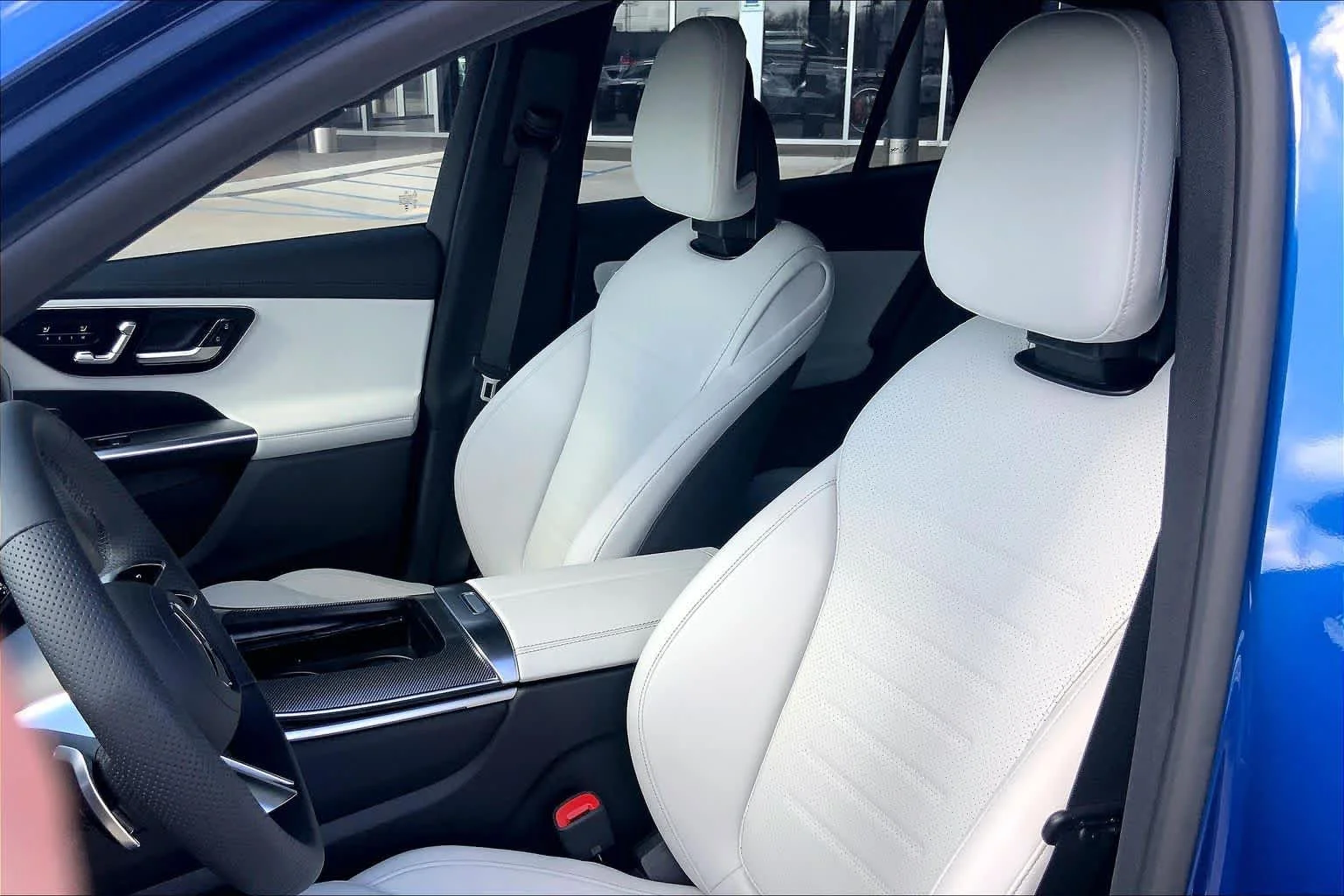 New 2026 Starling Blue Metallic Mercedes-Benz GLC 300 image 9