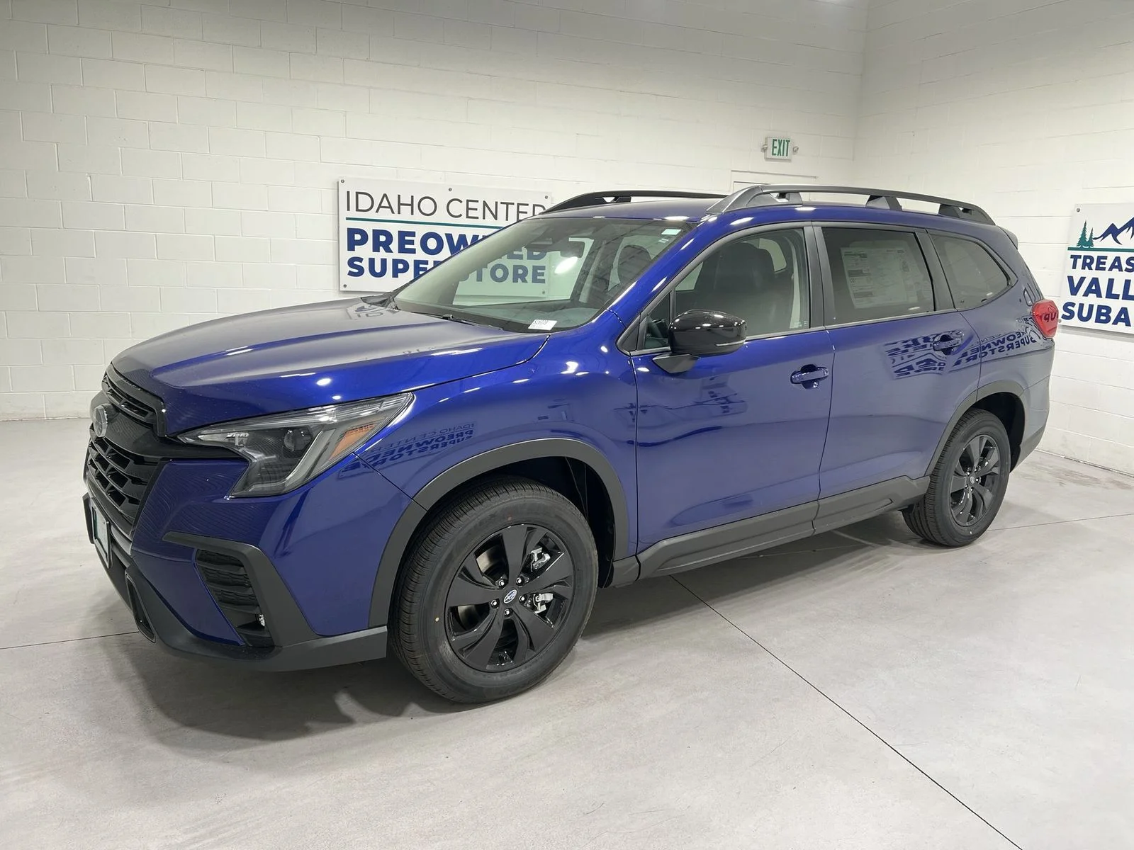 New 2026 SAPPHIRE BLUE PEARL Subaru Premium image 4