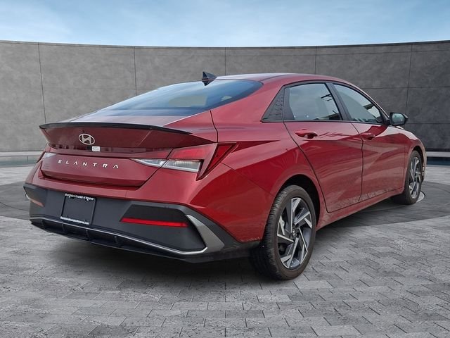 2025 Hyundai Elantra SEL - Photo 10