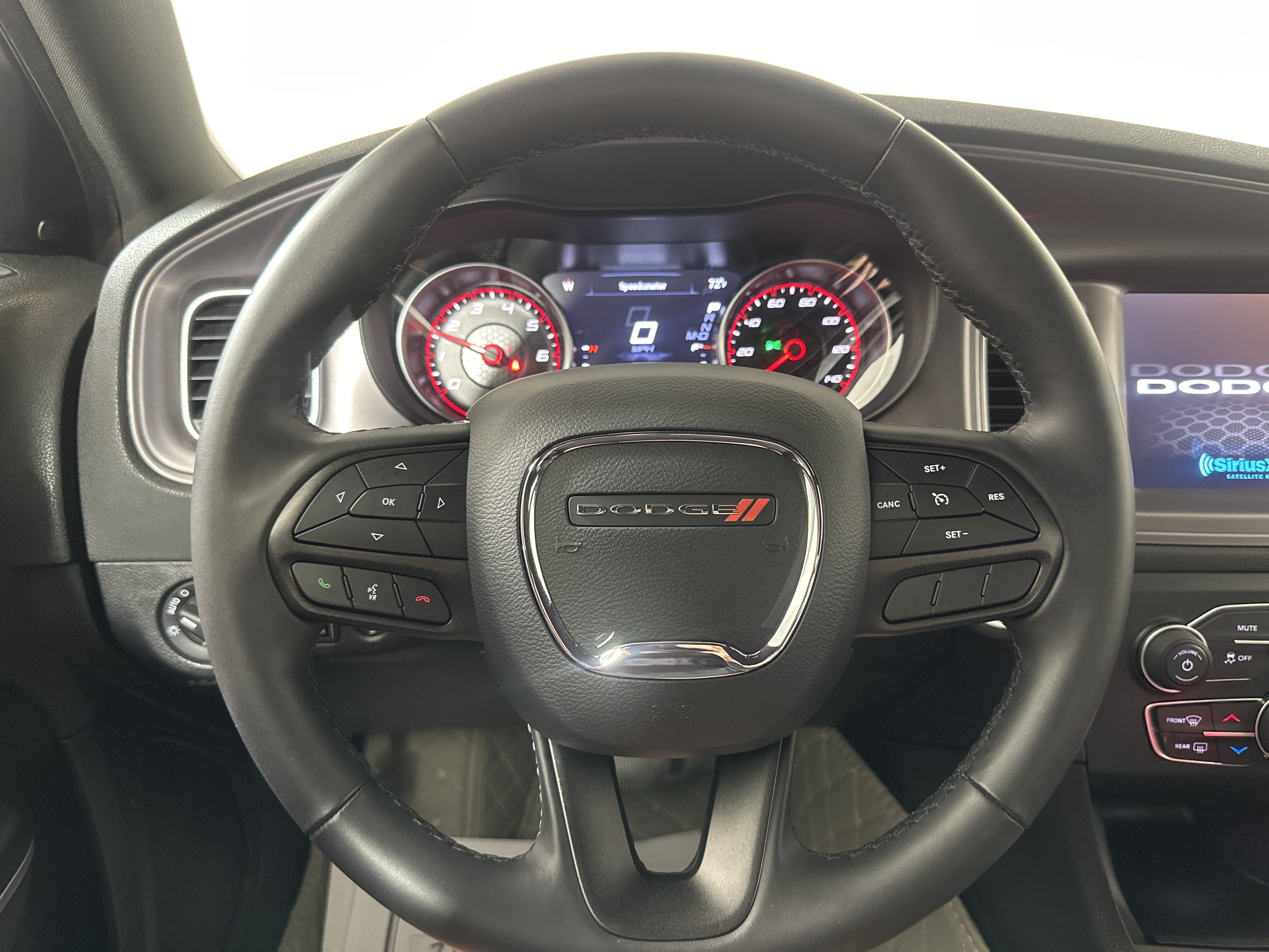 Used 2023 Destroyer Gray Clearcoat Dodge SXT image 12