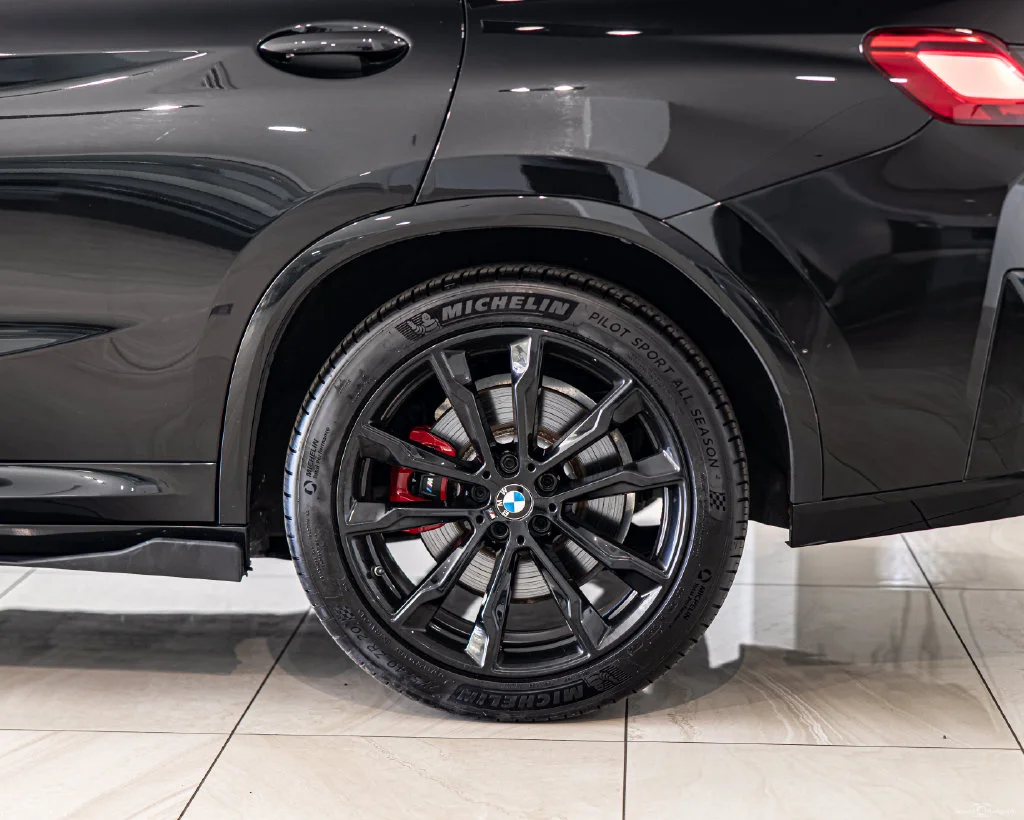 Used 2024 Black BMW M40i image 7